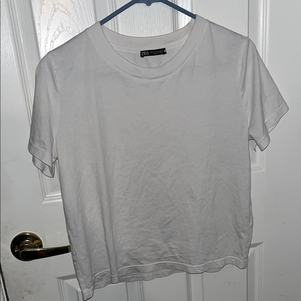 ZARA White Short Sleeve Crew Tee